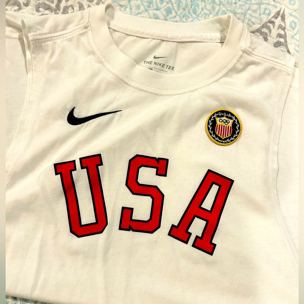 Nike USA men’s top